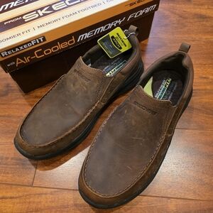 Skechers Relaxed Fit Seveno Shoes Brown Leather Slip On 66146CDB Size 11